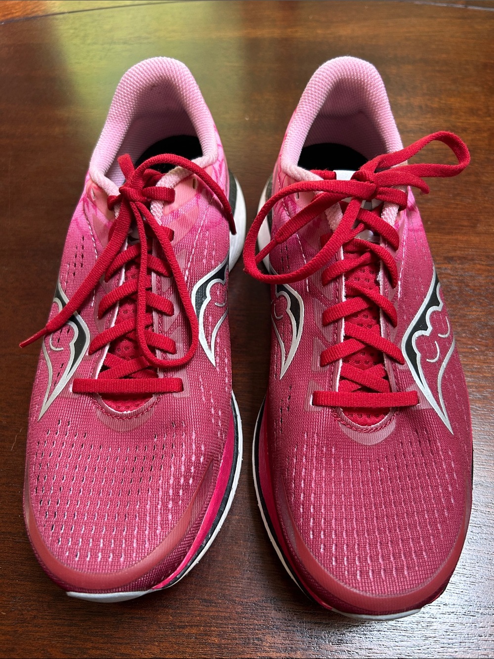 Saucony Women's Pink and Red Athletic Running Shoes